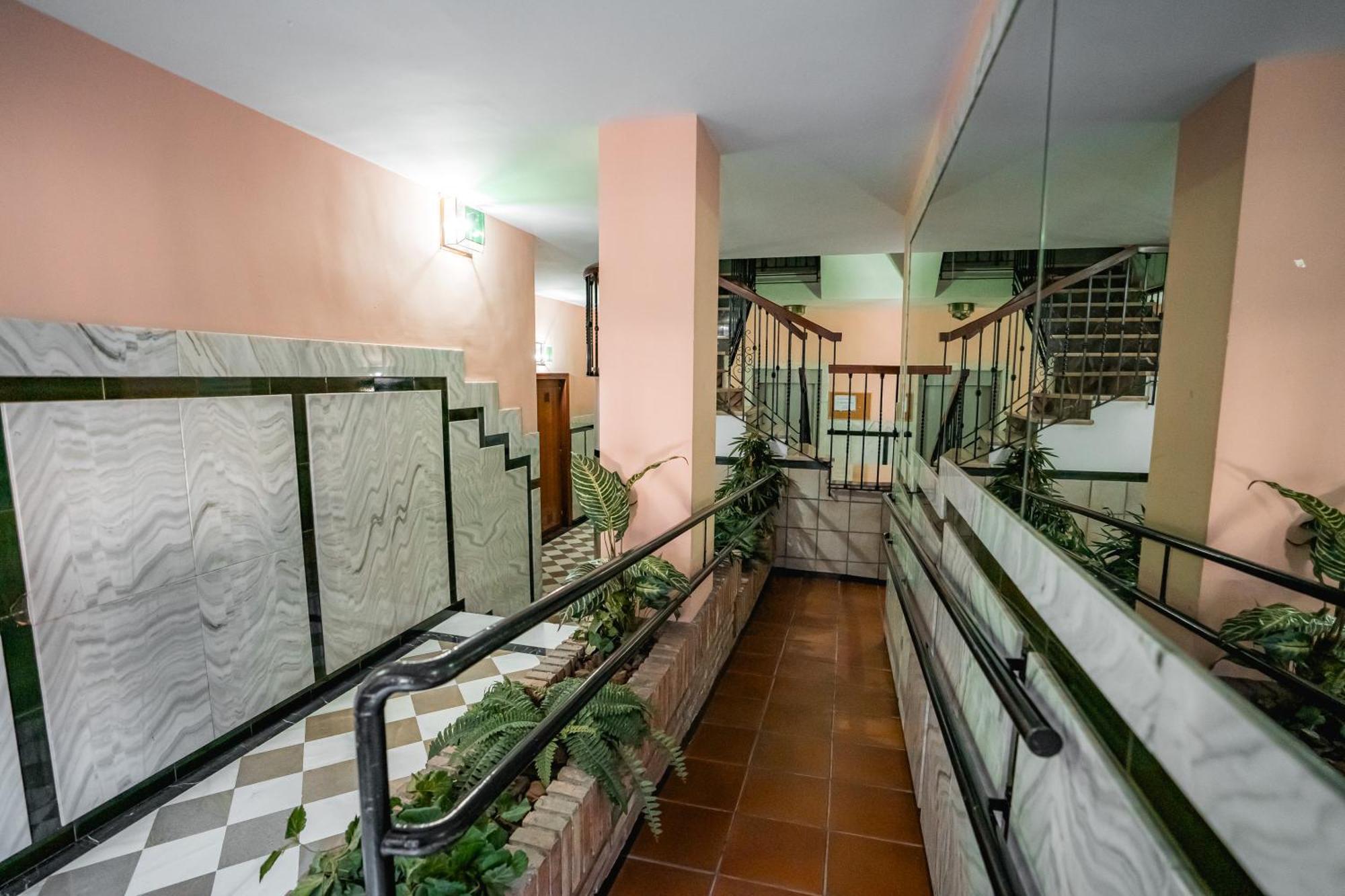 Апартаменты Qh Plaza San Isidro Гранада Экстерьер фото